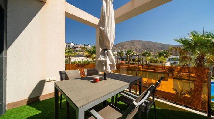 Image No.35-2 Bed Apartment for sale