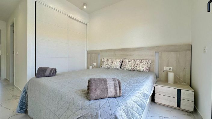 Image No.4-2 Bed Apartment for sale