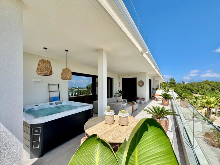 Image No.3-3 Bed Apartment for sale
