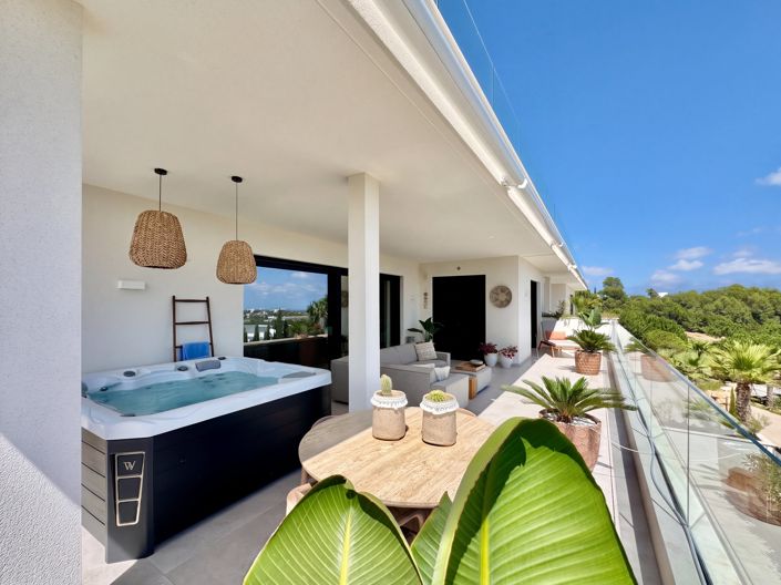 Image No.3-3 Bed Apartment for sale