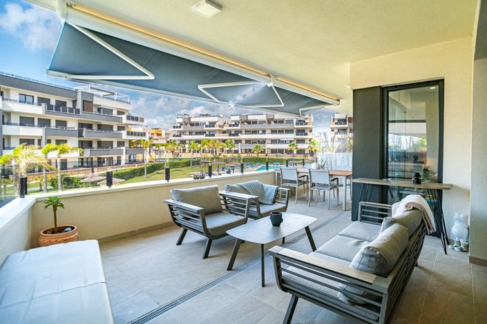 Image No.3-Appartement de 2 chambres à vendre à Torrevieja