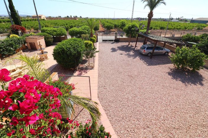Image No.2-4 Bed Villa for sale