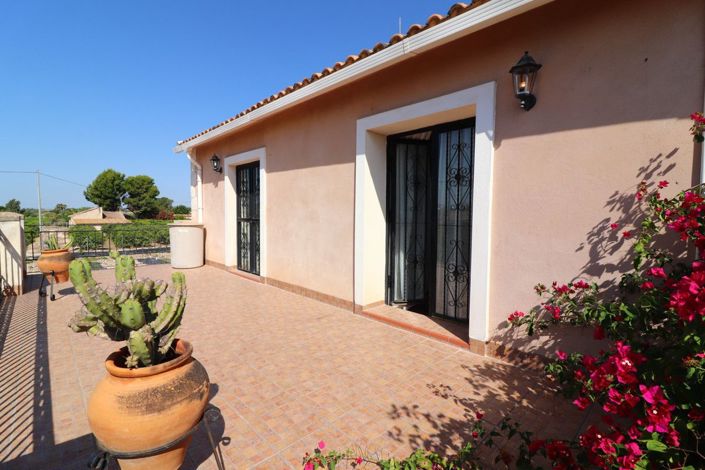 Image No.28-4 Bed Villa for sale