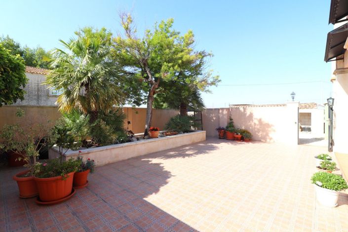 Image No.29-4 Bed Villa for sale