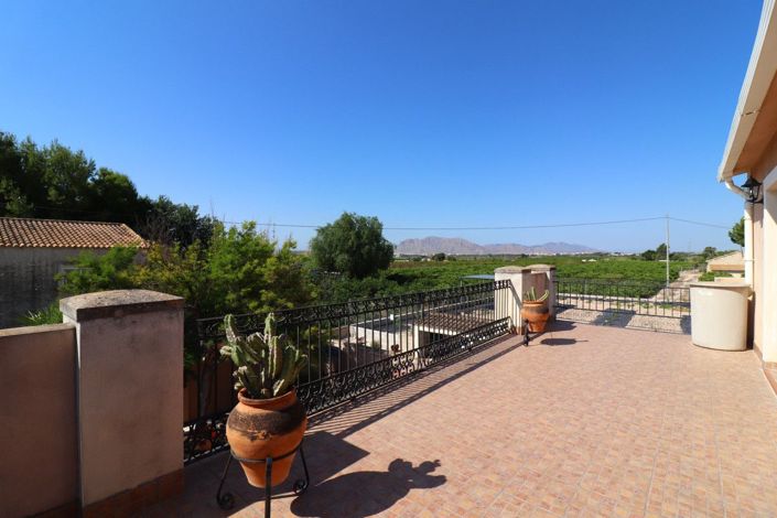Image No.4-4 Bed Villa for sale
