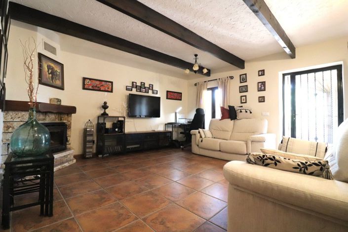 Image No.6-4 Bed Villa for sale