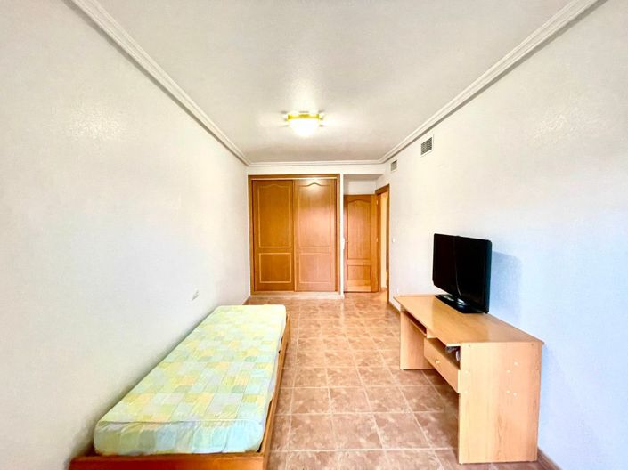 Image No.19-3 Bed Villa for sale