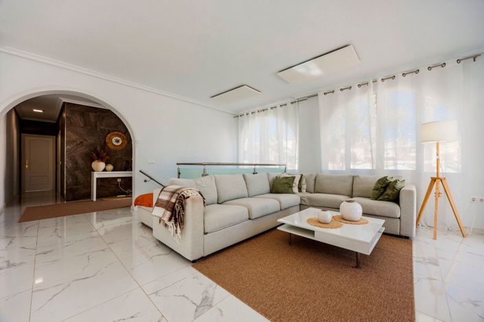 Image No.22-5 Bed Villa for sale