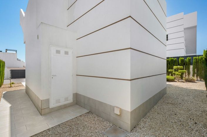 Image No.34-3 Bed Villa for sale