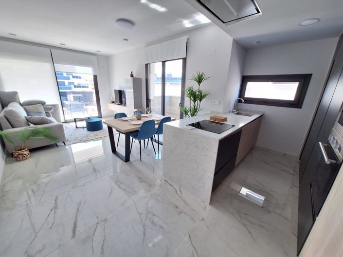 Image No.6-2 Bed Apartment for sale