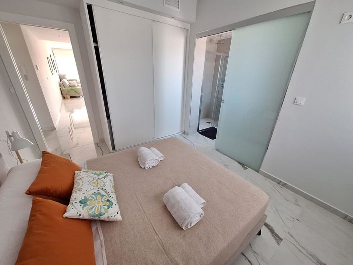Image No.9-2 Bed Apartment for sale