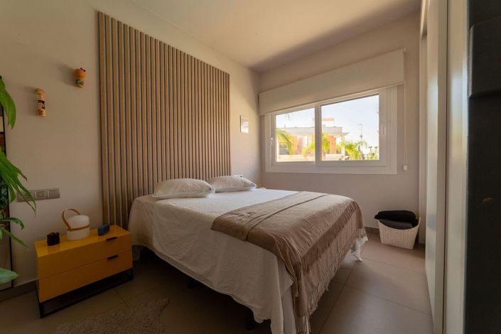 Image No.20-3 Bed Villa for sale