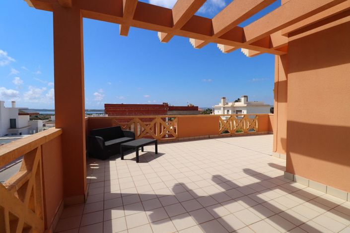 Image No.4-4 Bed Villa for sale