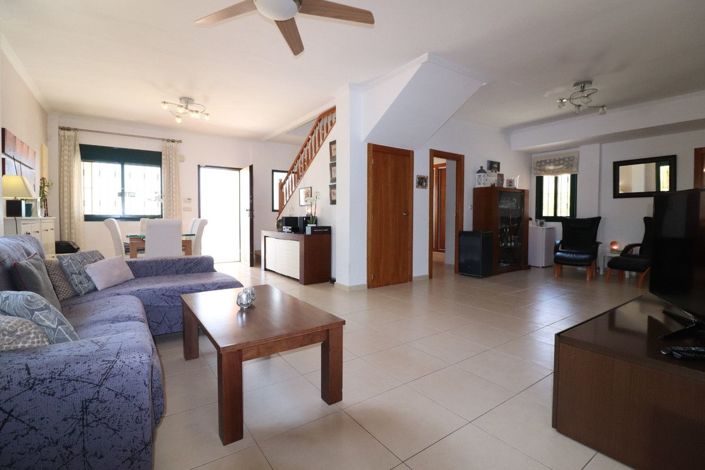 Image No.5-4 Bed Villa for sale