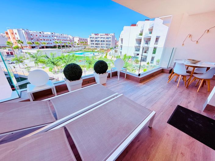 Image No.7-2 Bed Apartment for sale