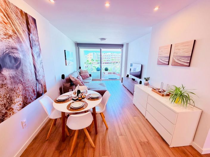Image No.9-2 Bed Apartment for sale