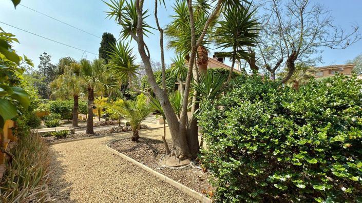 Image No.18-6 Bed Villa for sale