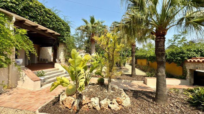 Image No.24-6 Bed Villa for sale