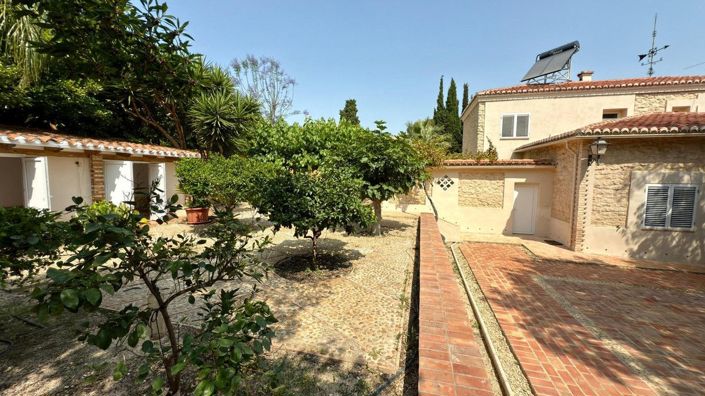Image No.25-6 Bed Villa for sale