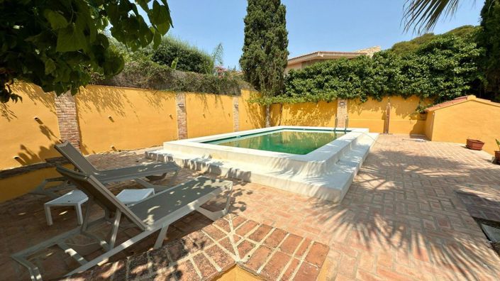 Image No.29-6 Bed Villa for sale
