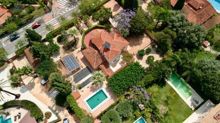 Image No.4-6 Bed Villa for sale