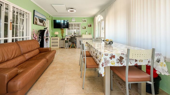 Image No.42-3 Bed Villa for sale