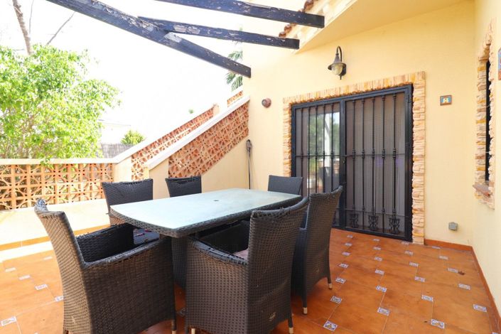 Image No.25-3 Bed Villa for sale