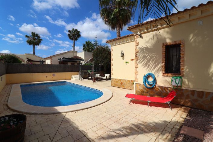 Image No.29-3 Bed Villa for sale