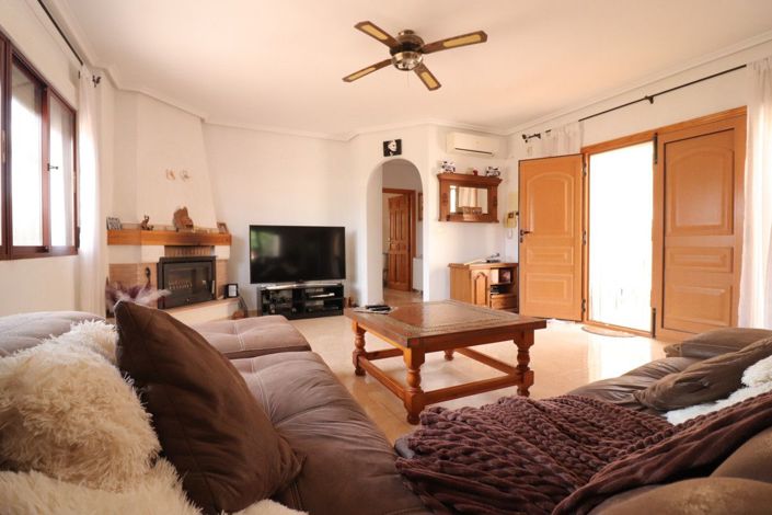 Image No.5-3 Bed Villa for sale