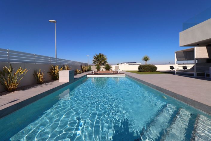 Image No.30-3 Bed Villa for sale
