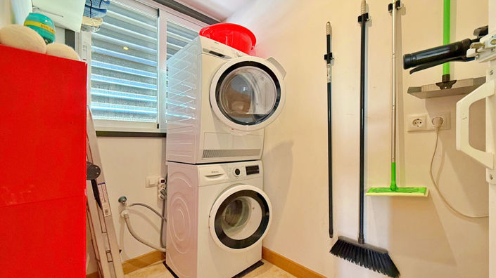 Image No.24-2 Bed Apartment for sale