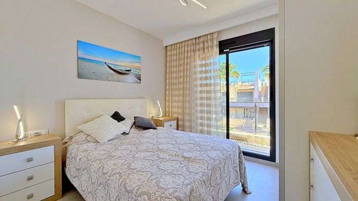 Image No.13-3 Bed Apartment for sale