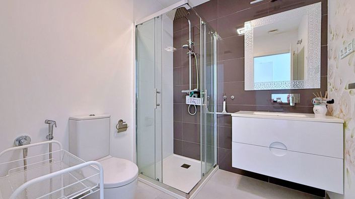 Image No.16-3 Bed Apartment for sale