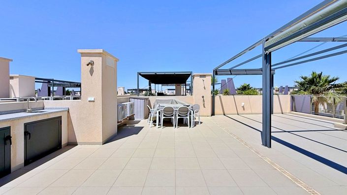 Image No.26-3 Bed Apartment for sale