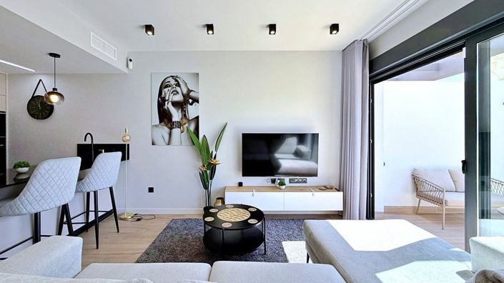 Image No.9-2 Bed Apartment for sale