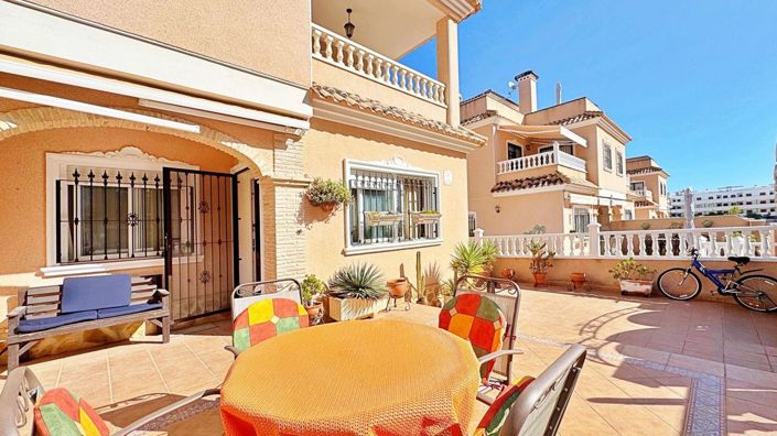 Image No.5-3 Bed House for sale