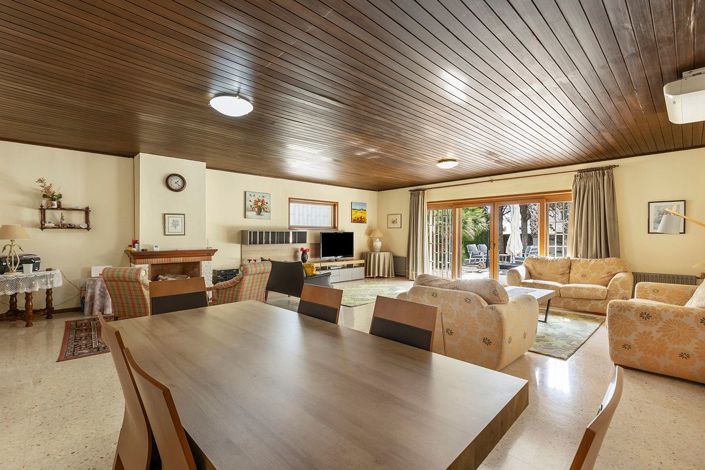 Image No.3-5 Bed Villa for sale
