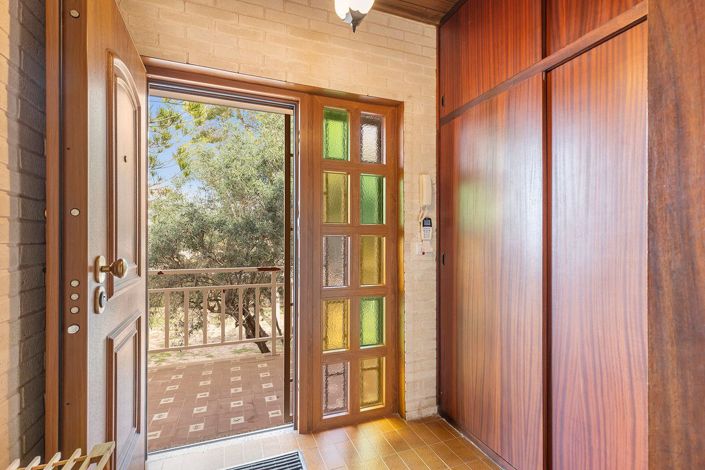 Image No.40-5 Bed Villa for sale