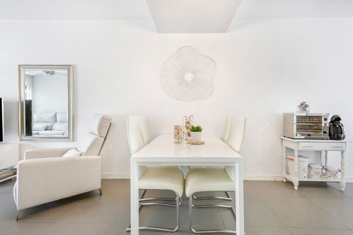 Image No.8-4 Bed Apartment for sale