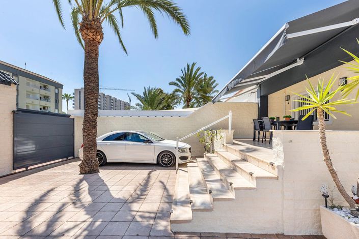 Image No.21-4 Bed Villa for sale