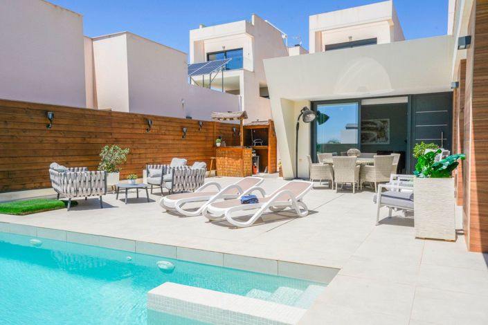 Image No.34-4 Bed Villa for sale