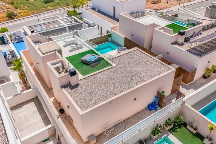 Image No.49-4 Bed Villa for sale