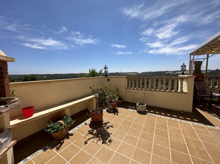 Image No.8-5 Bed Villa for sale