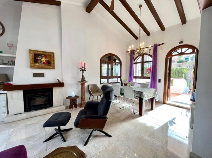 Image No.19-4 Bed Villa for sale