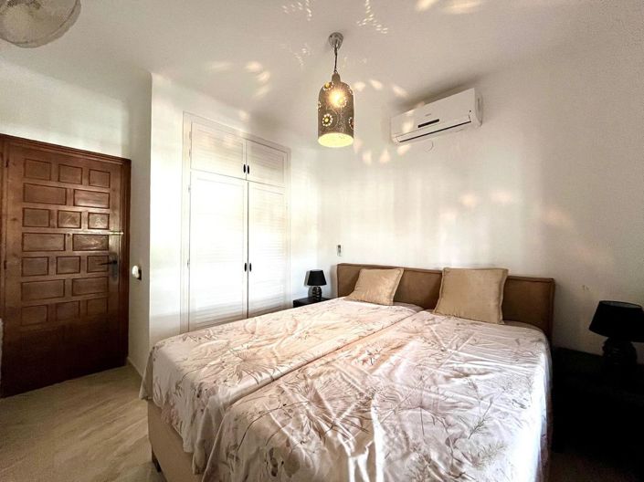 Image No.41-4 Bed Villa for sale