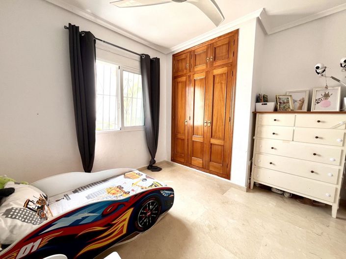 Image No.22-5 Bed Villa for sale