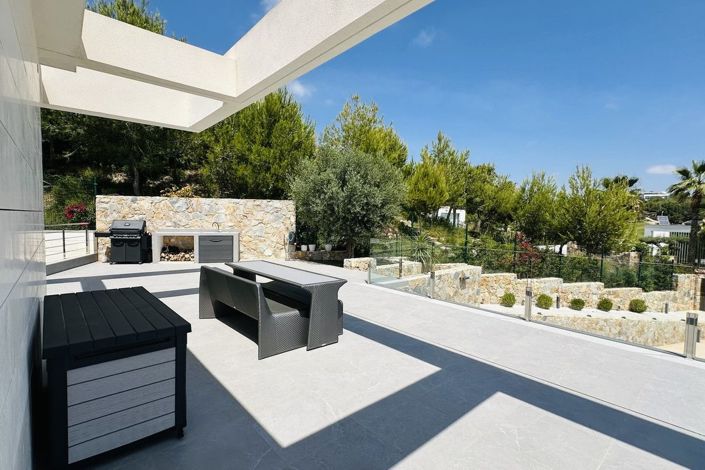 Image No.40-6 Bed Villa for sale