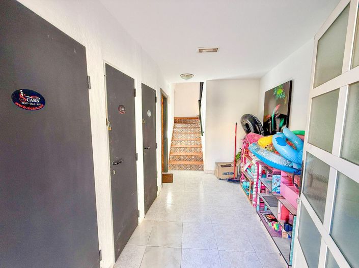 Image No.27-5 Bed Apartment for sale