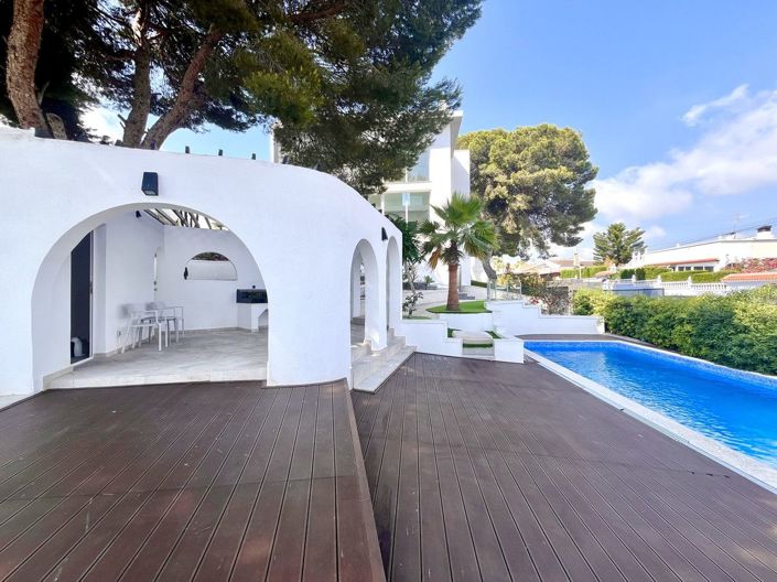 Image No.35-6 Bed Villa for sale