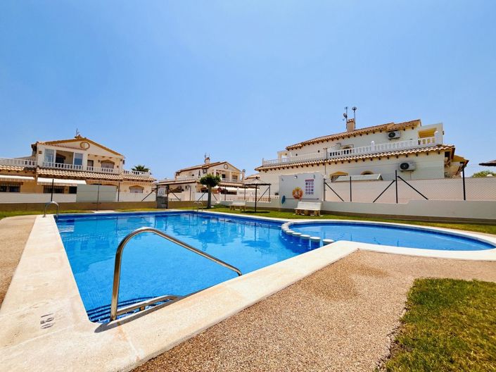 Image No.35-3 Bed House for sale